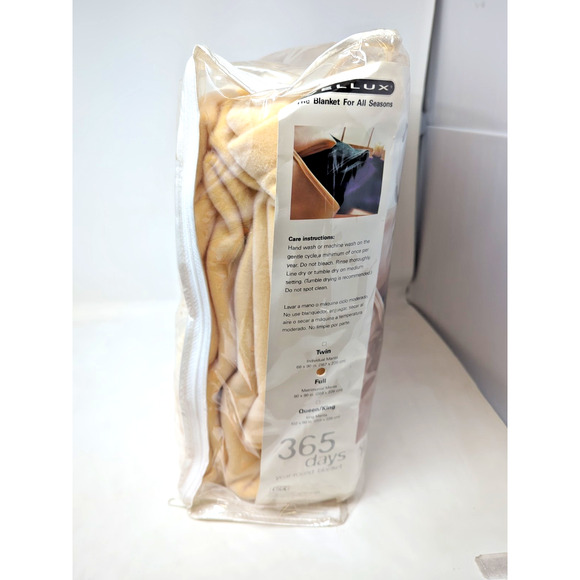 NIP Vintage VELLUX WestPoint Stevens Full Size Blanket for JC Penney Ivory - Picture 3 of 4